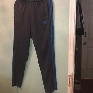 Adidas sweatpants size large